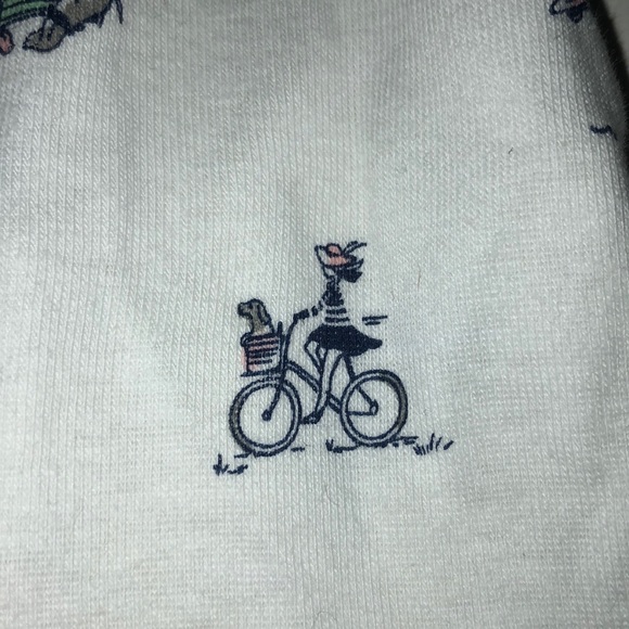 One piece long sleeve romper. - Picture 2 of 4